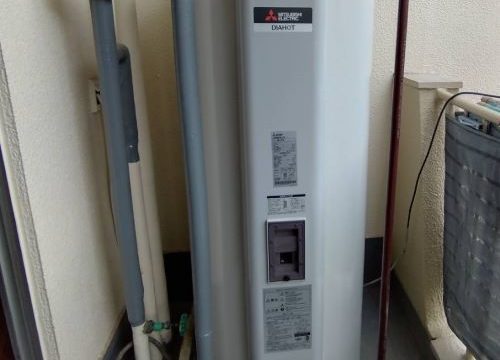 岩倉市　電気温水器交換工事　画像